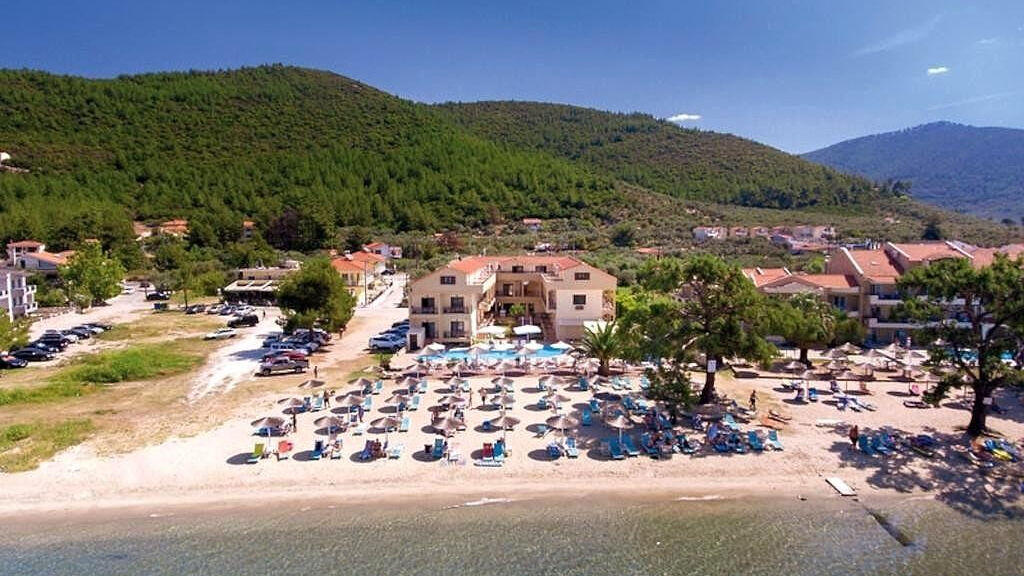 Cooee Mediterranean Beach