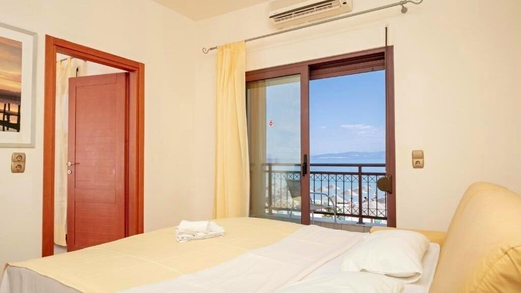 Cooee Mediterranean Beach