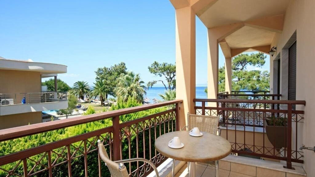 Cooee Mediterranean Beach