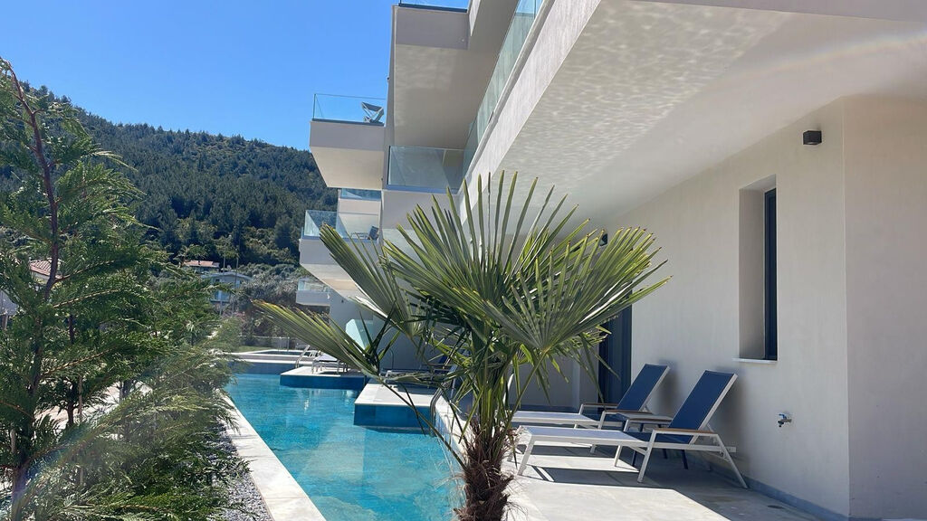 Cooee Mediterranean Beach