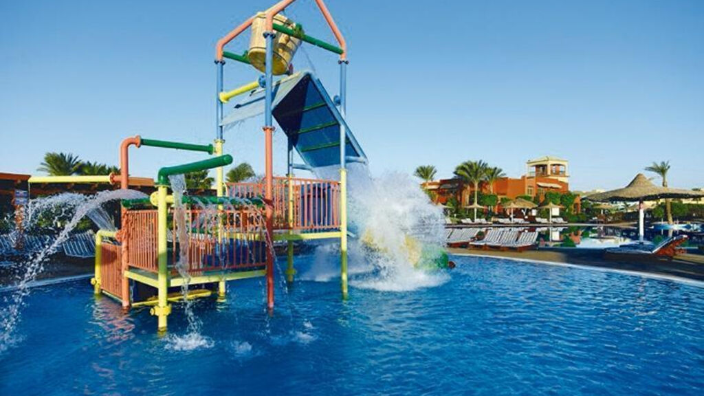 Coral Sea Holiday Village