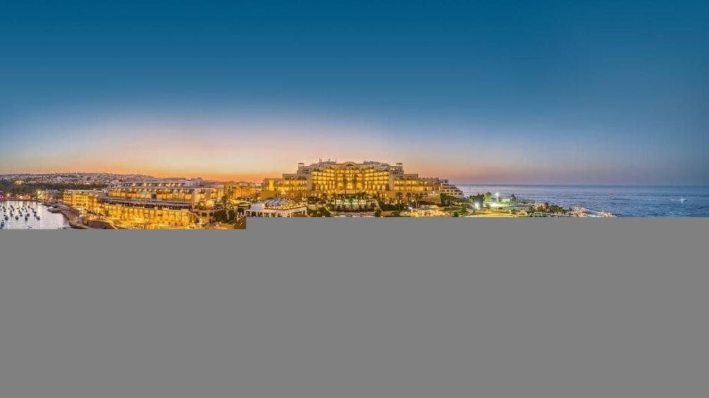 Corinthia St. George'S Bay