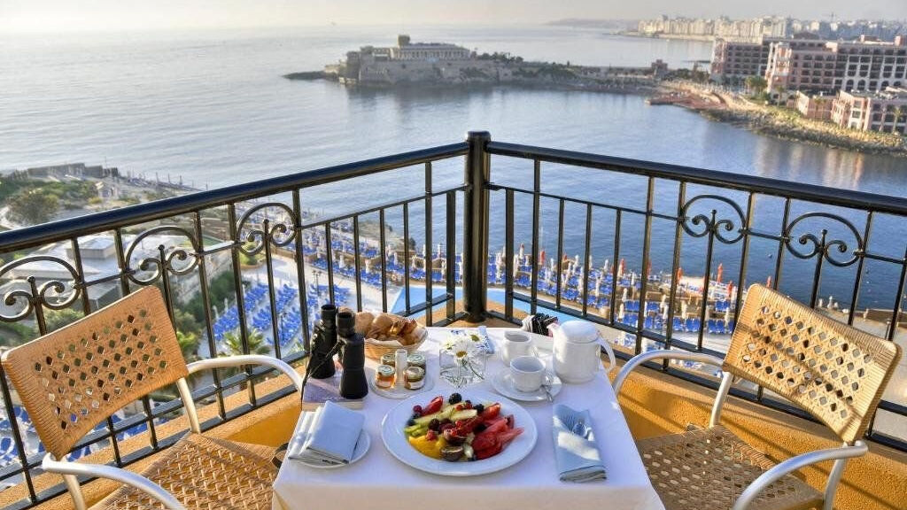 Corinthia St. George'S Bay