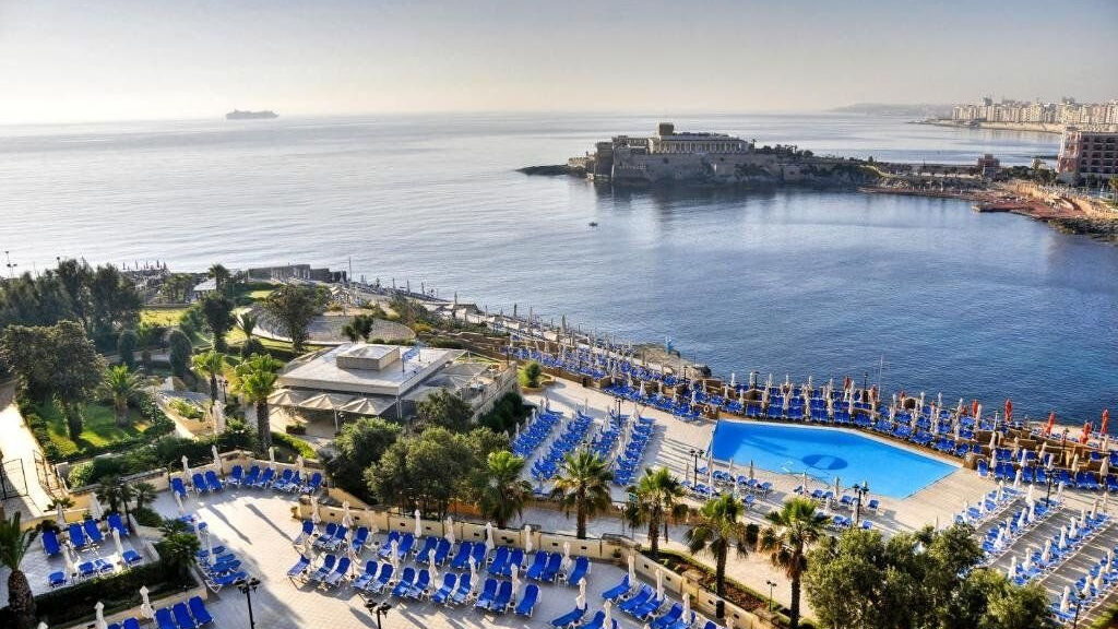 Corinthia St. George'S Bay