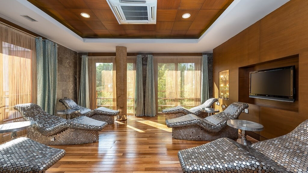 Cornelia Diamond Golf Resort And Spa