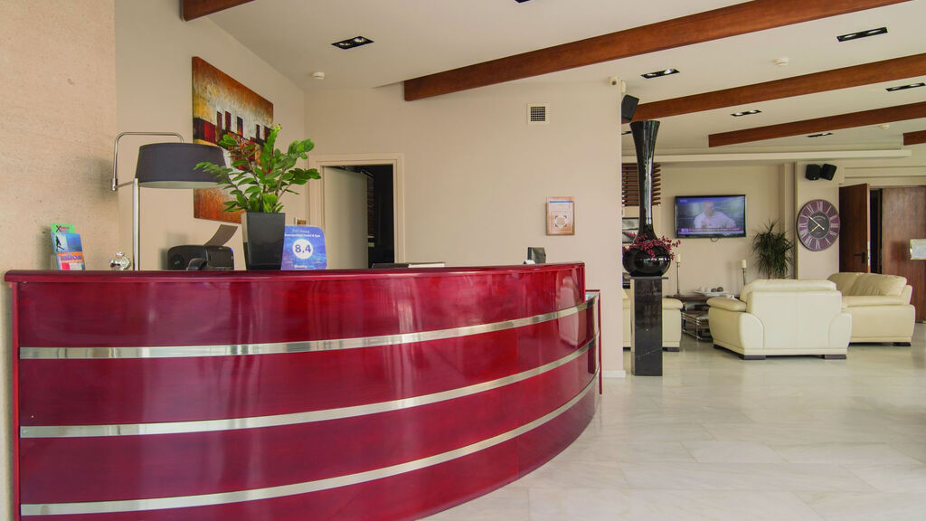 Cosmopolitan Hotel & Spa