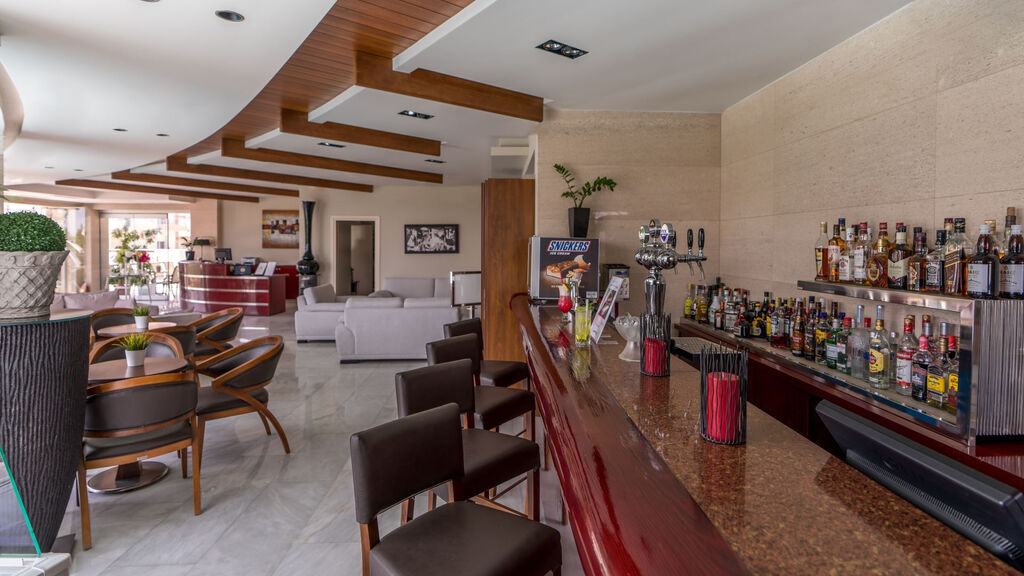 Cosmopolitan Hotel & Spa