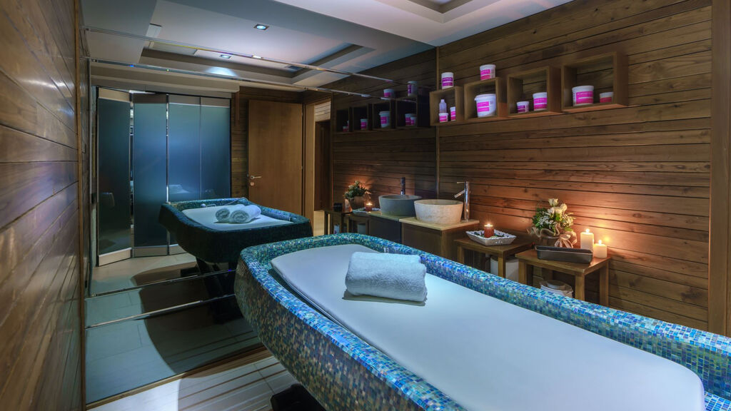 Cosmopolitan Hotel & Spa