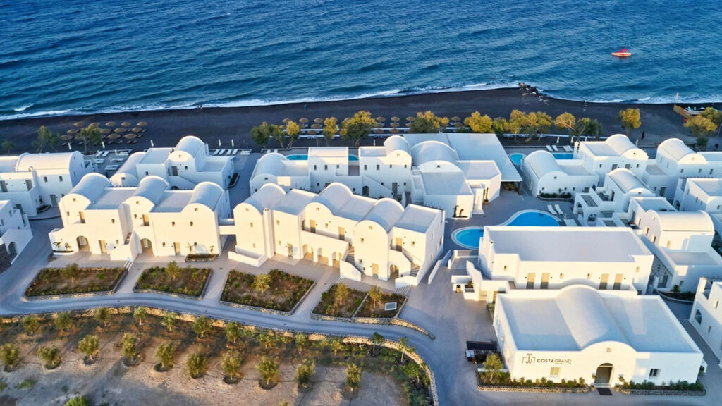 Costa Grand Resort & Spa