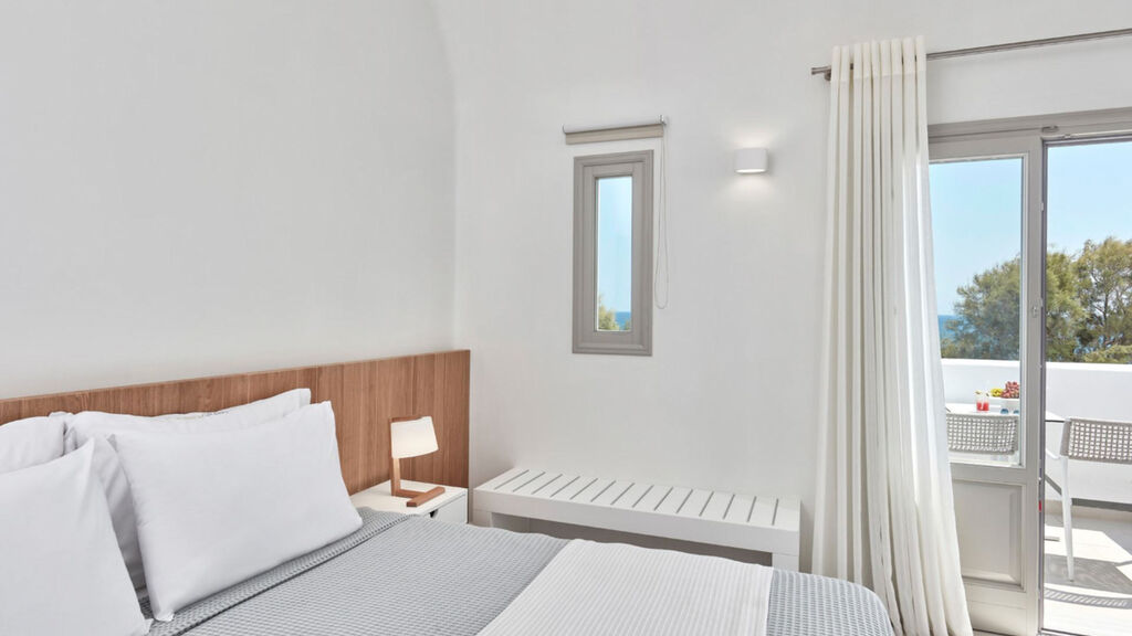 Costa Grand Resort & Spa