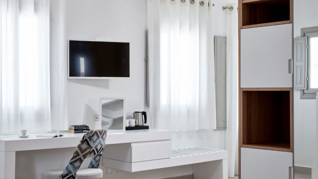 Costa Grand Resort & Spa