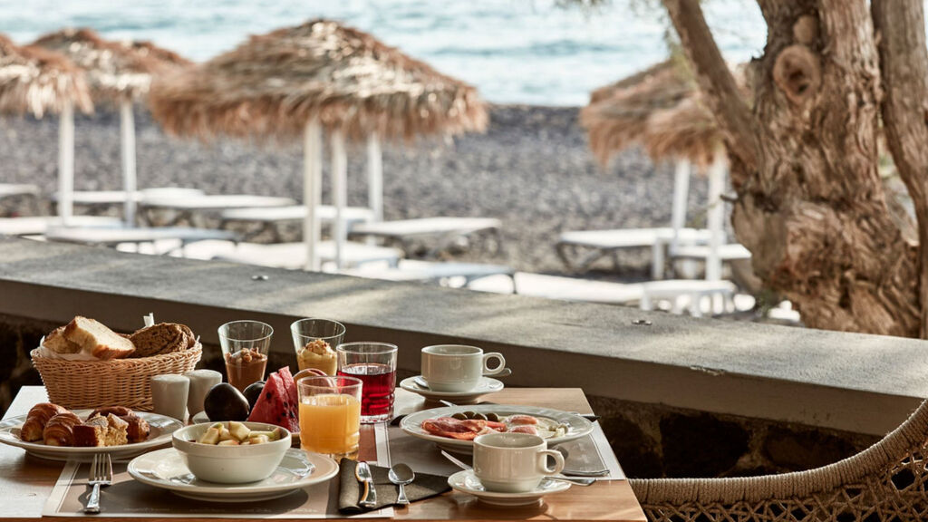 Costa Grand Resort & Spa