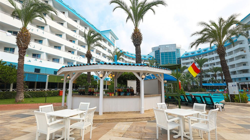 Crystal Admiral Resort Suites