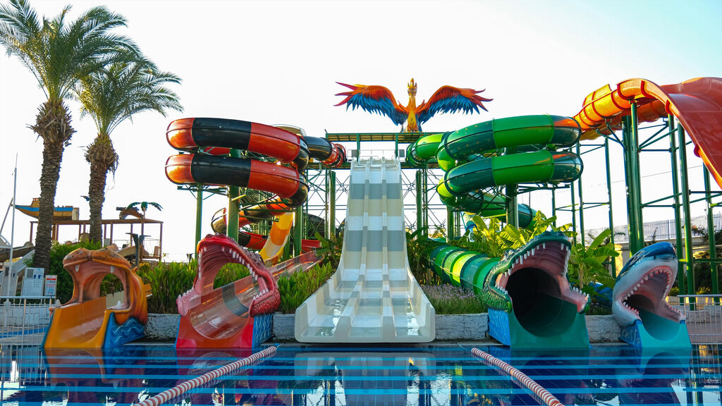 Crystal Admiral Resort