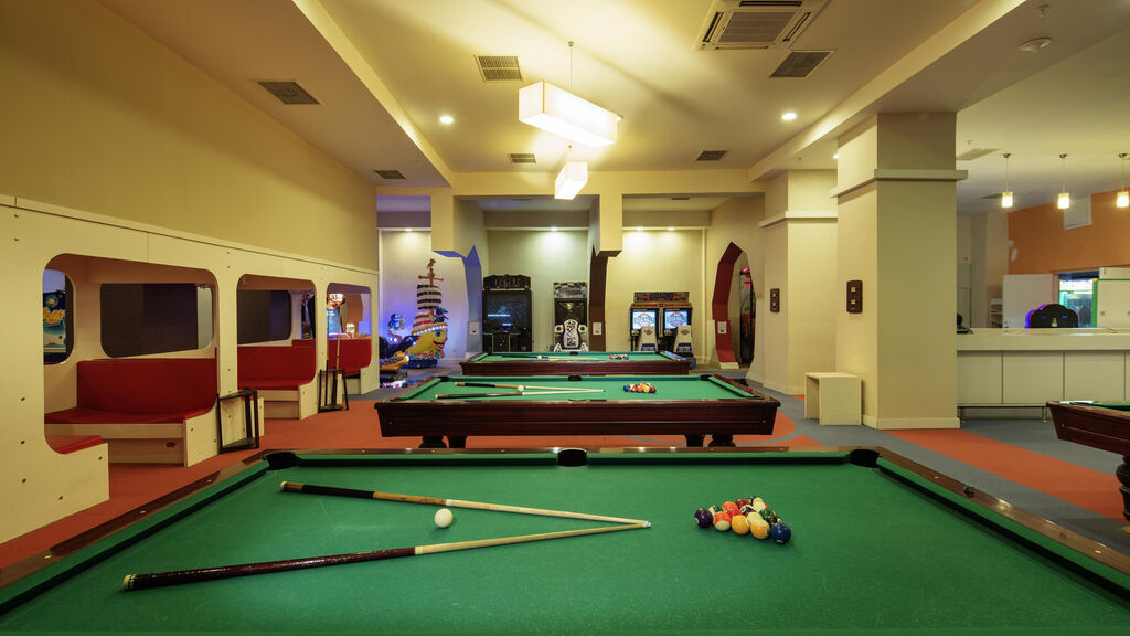 Crystal Admiral Resort