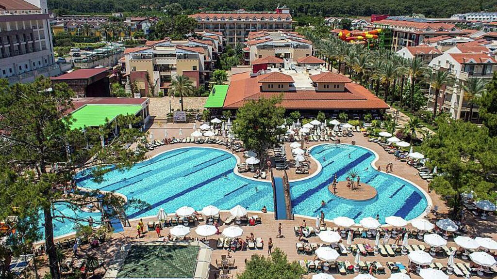 Crystal Aura Beach Resort & Spa