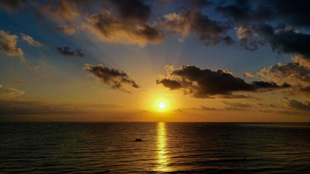 Crystal De Luxe Resort & Spa