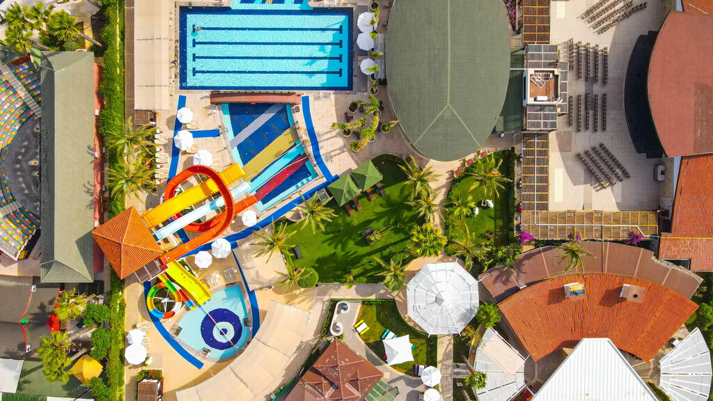 Crystal Family Resort & Spa