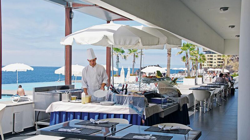 Cs Madeira Atlantic Resort & Spa