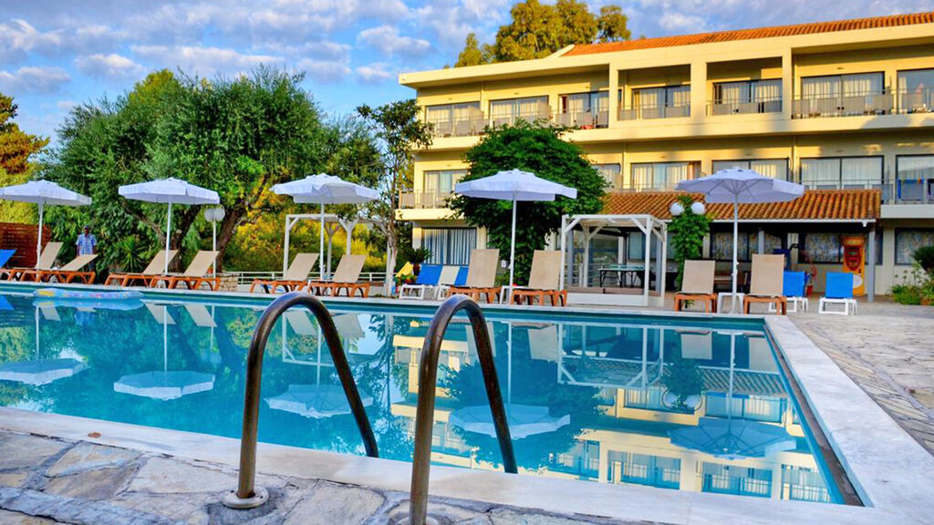 Dassia Holiday Club