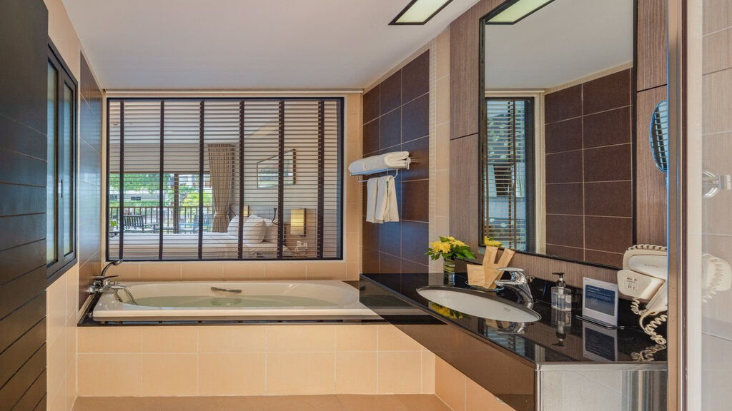 Deevana Plaza Phuket Patong