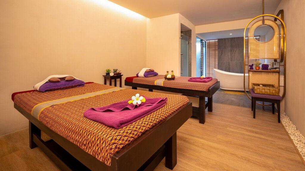 Deevana Plaza Phuket Patong