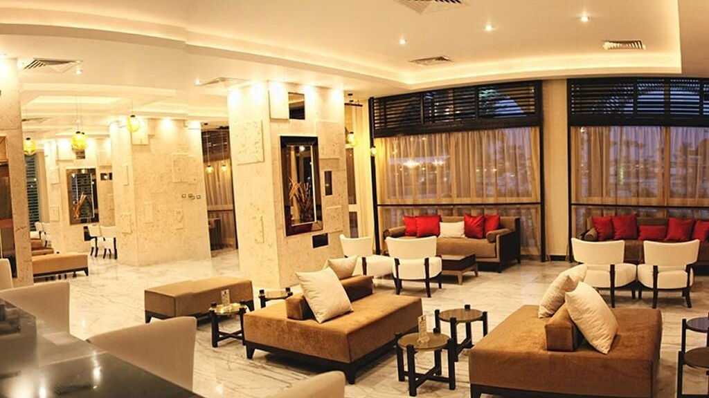 Desert Rose Resort