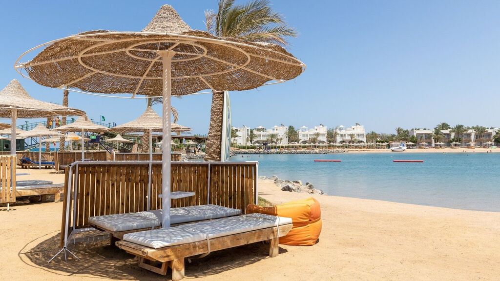 Desert Rose Resort