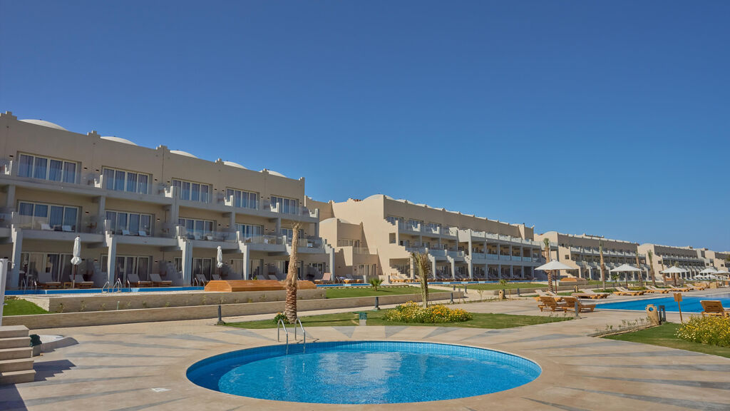 Diamond Beach By Pearl Resort
