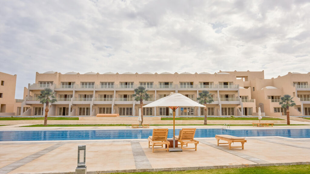 Diamond Beach By Pearl Resort