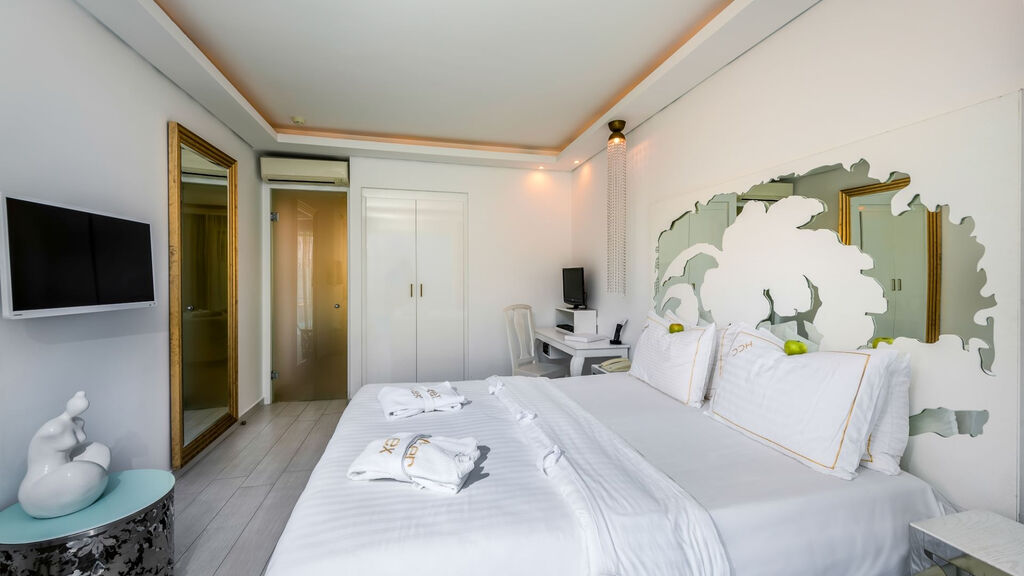 Diamond Deluxe Hotel & Spa