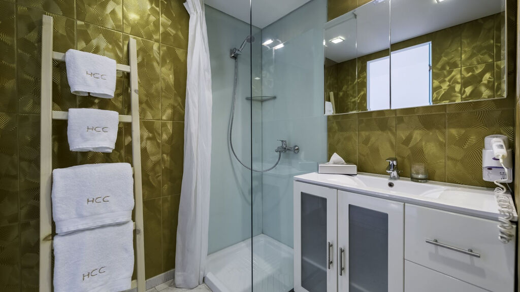 Diamond Deluxe Hotel & Spa