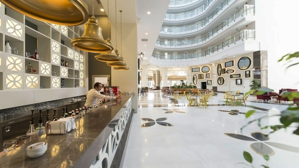 Diamond Premium Hotel & Spa