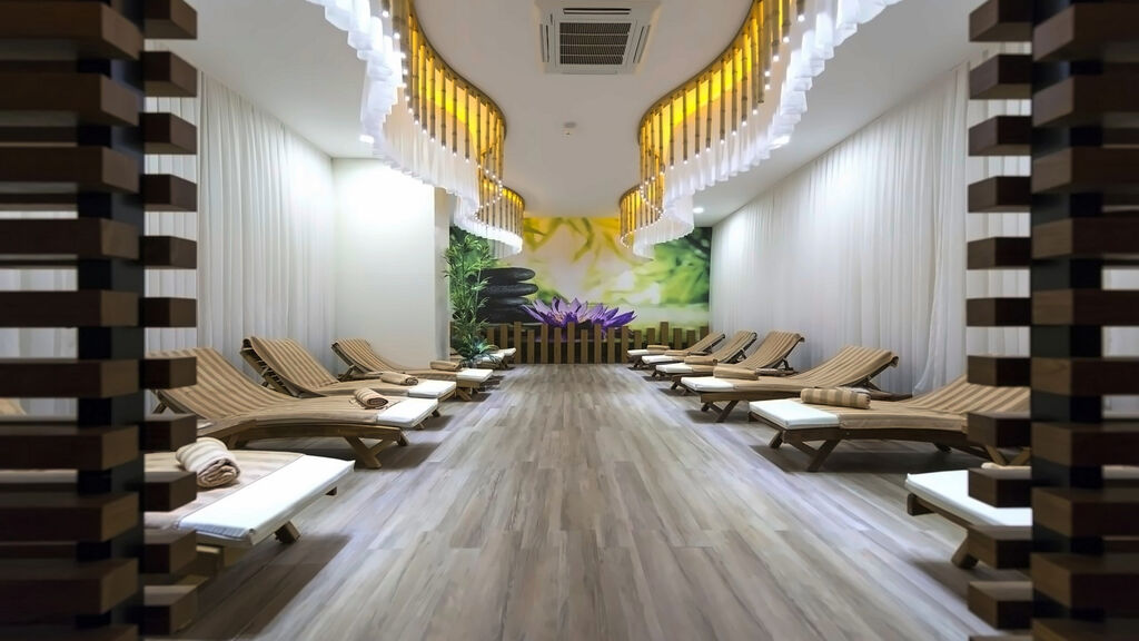 Diamond Premium Hotel & Spa