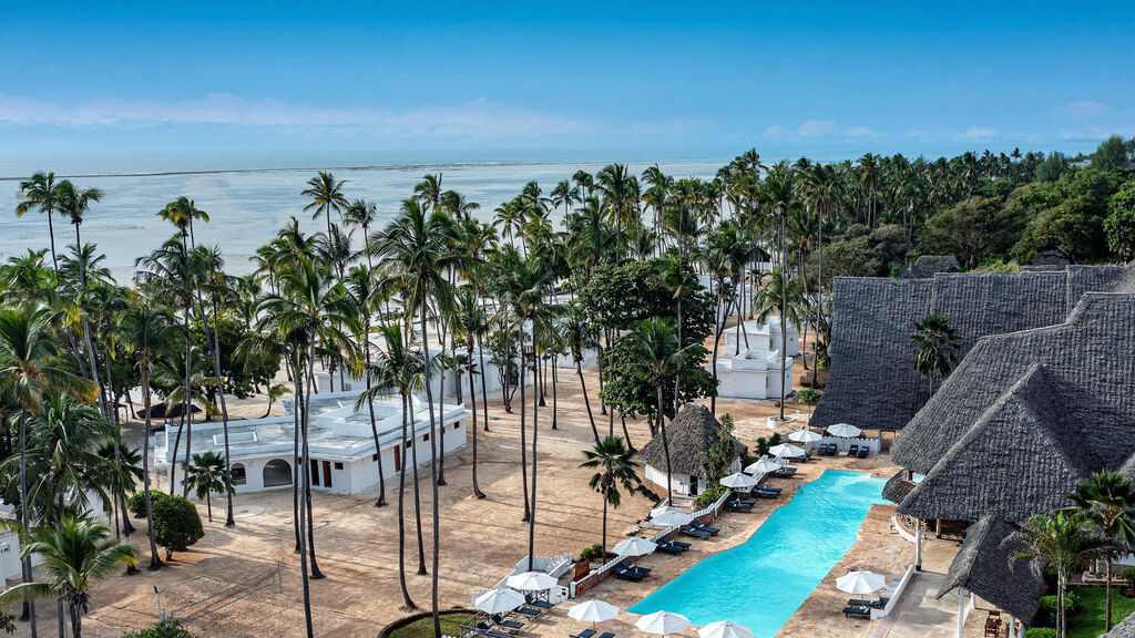 Diamonds Mapenzi Beach Club