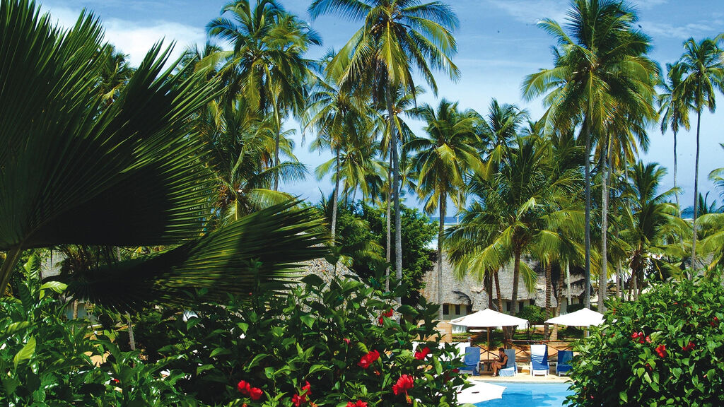 Diamonds Mapenzi Beach Club