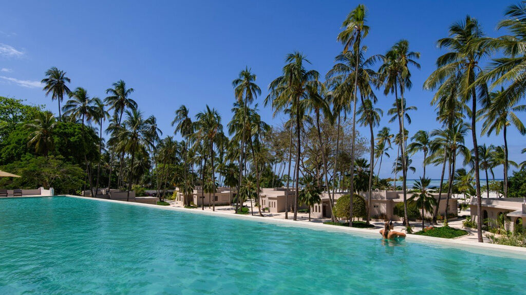 Diamonds Mapenzi Beach