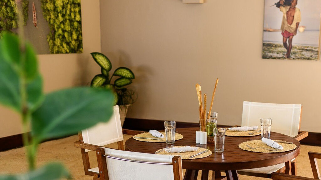 Diamonds Mapenzi Beach