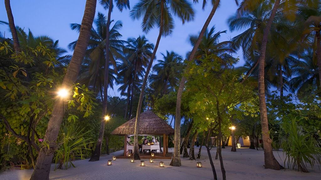 Diamonds Thudufushi