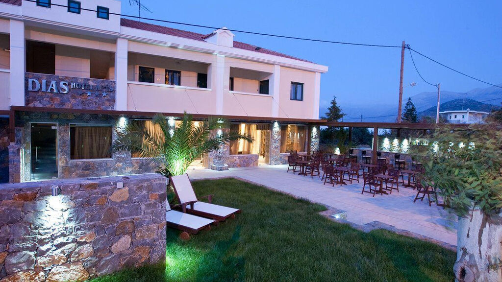 Dias Hotel & Apartments