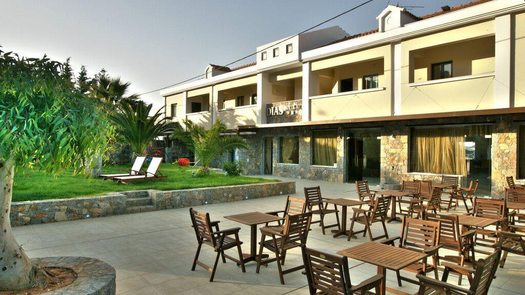 Dias Hotel & Apartments