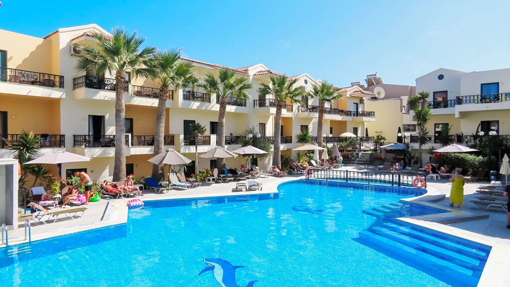 Diogenys Blue Palace