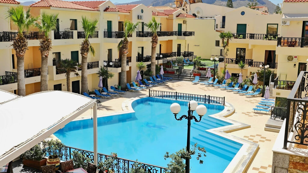 Diogenys Blue Palace