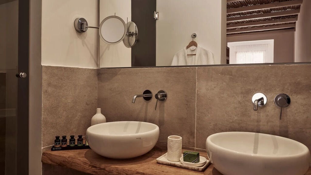 Dionysos Sea Side Resort