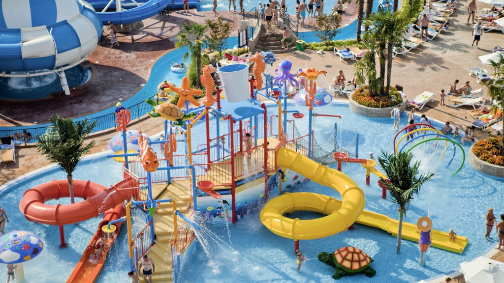 Dit Evrika Beach Club