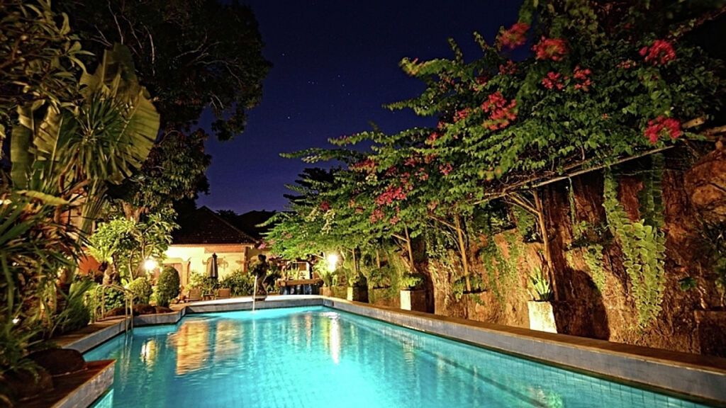 Diwangkara Holiday Villa