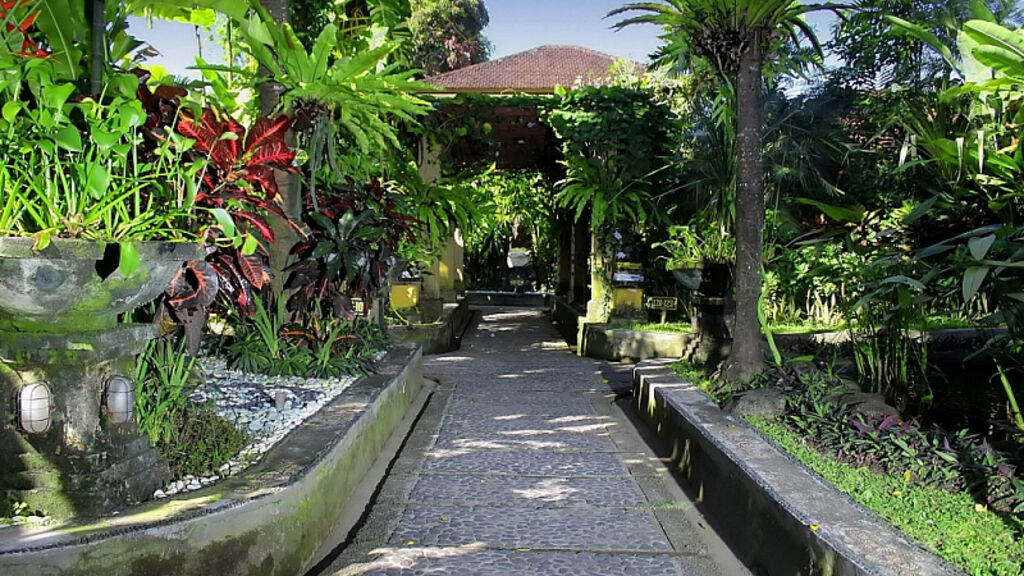 Diwangkara Holiday Villa