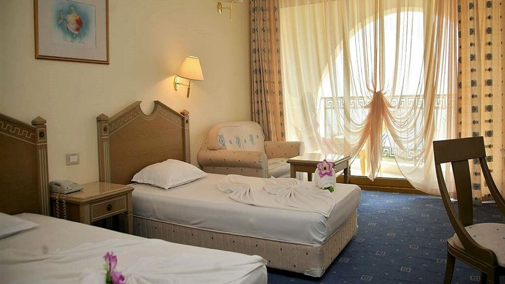 Hotel Marina Royal Palace