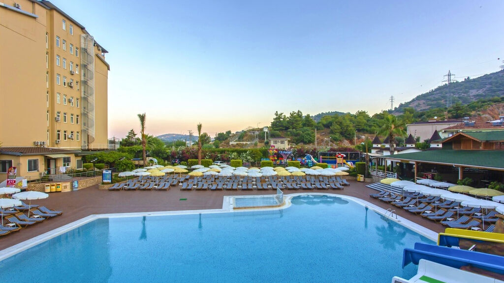 Doganay Beach Club