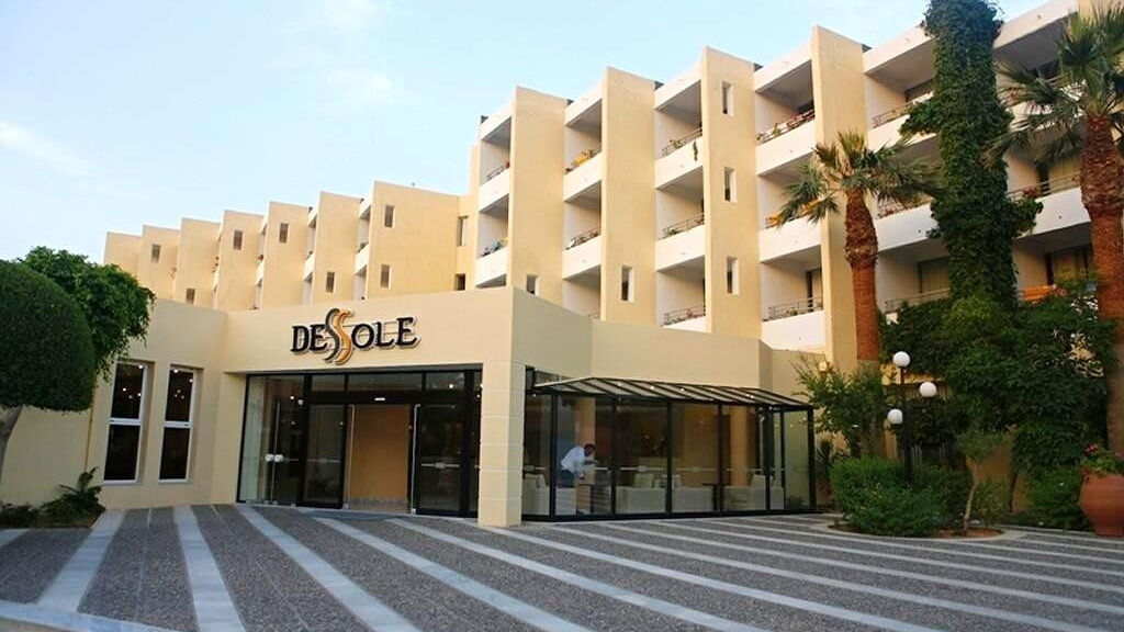 Dessole Dolphin Bay Resort